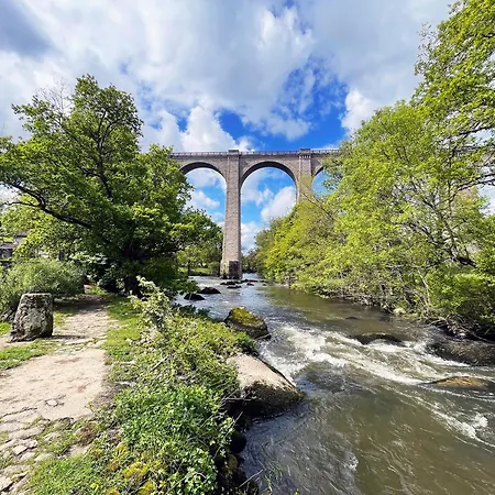 1 D'hote Moderne Au Calme A 15mn Du Puy Du Fou Bed and Breakfast